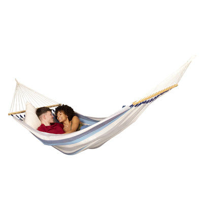 Couple getting cosy in spreader bar hammock