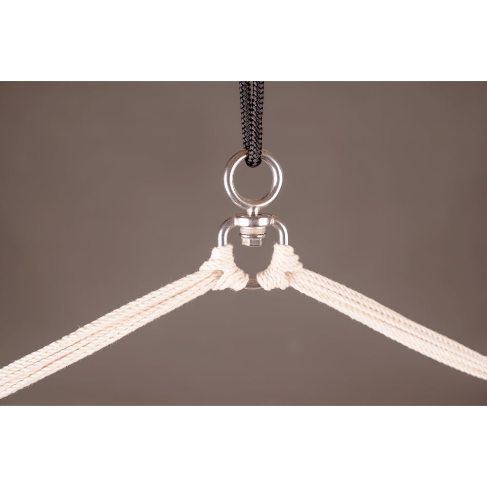 hammock hanging ring and top rop close up