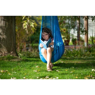 Outdoor weather-resistant blue hanging nest for children