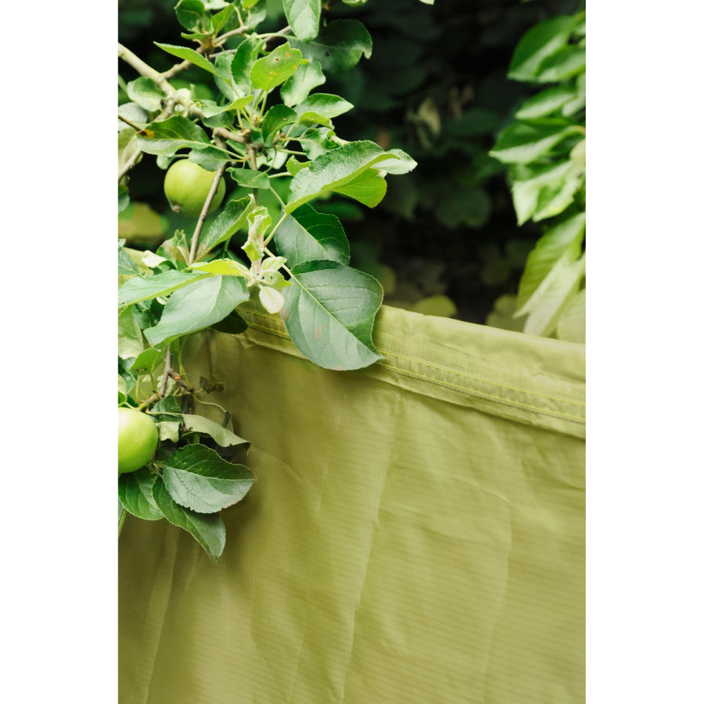 Weather resistant rain cover for hammocks